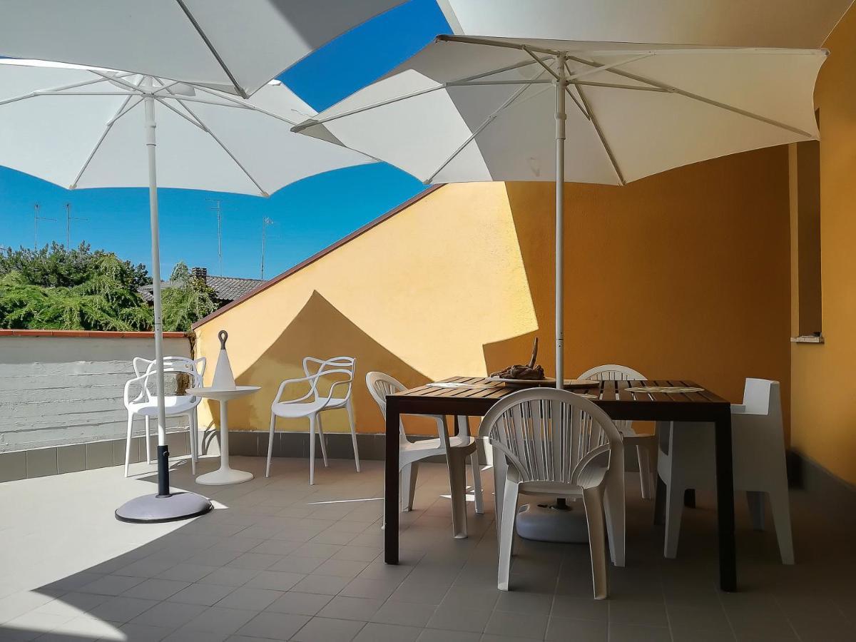 Appartamento Con Terrazza Lido delle Nazioni Exterior photo